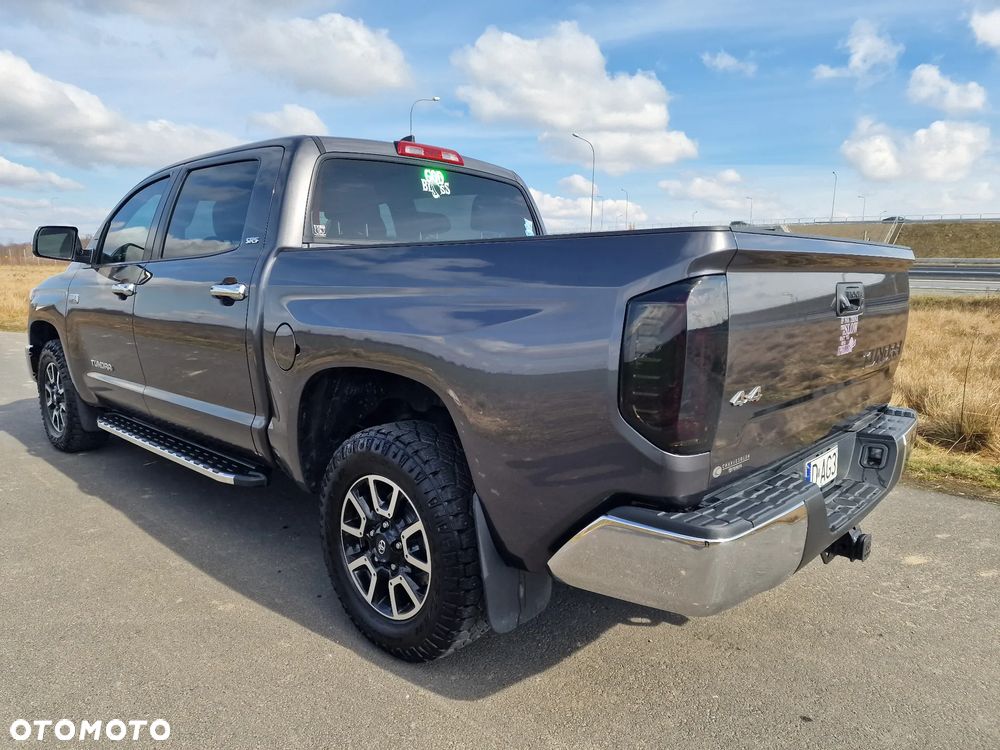 Toyota Tundra - 14