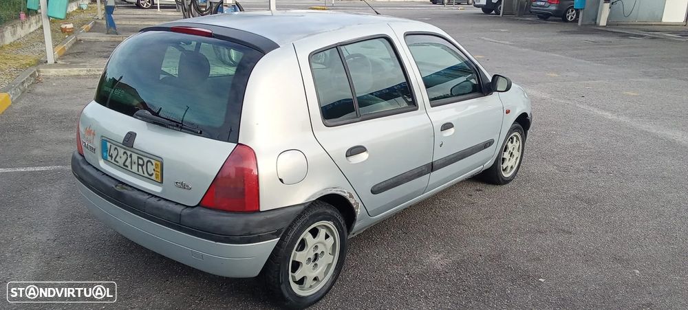 Renault Clio 1.2 Authentique - 5