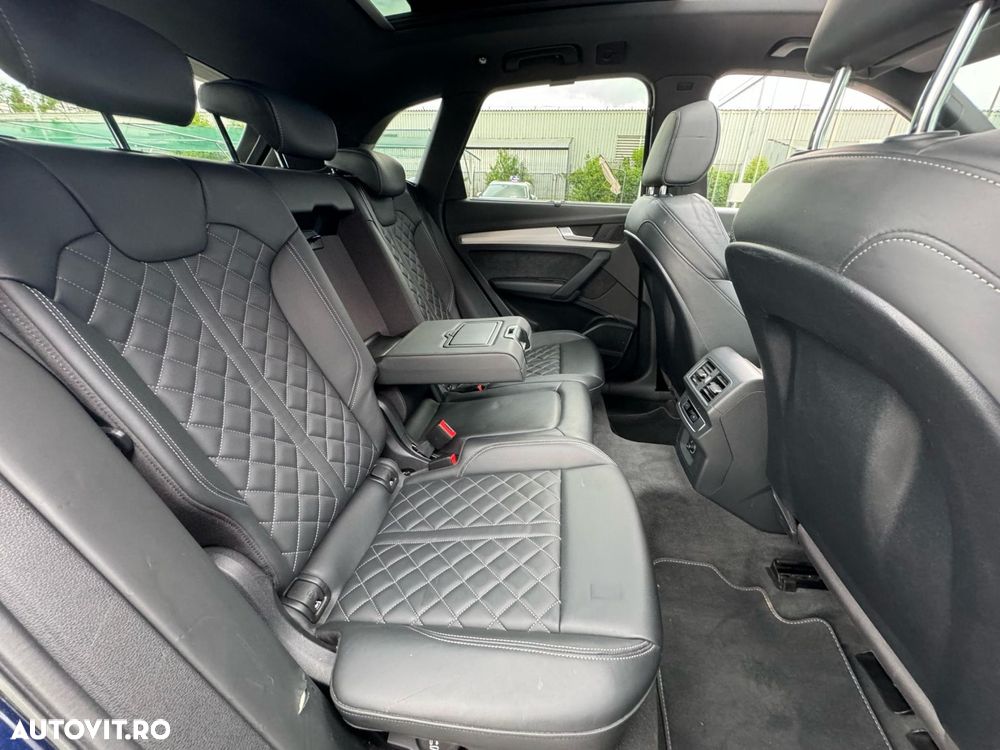 Audi Q5 55 TFSIe quattro S tronic S line - 17
