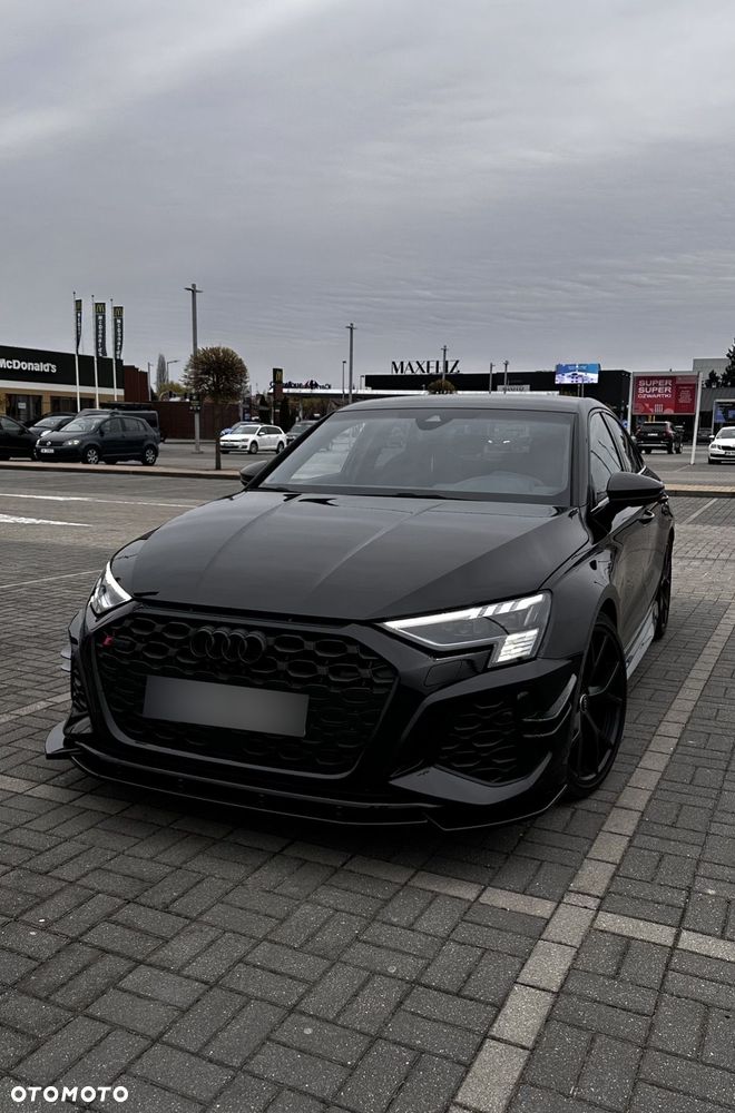Audi RS3 Limousine - 15