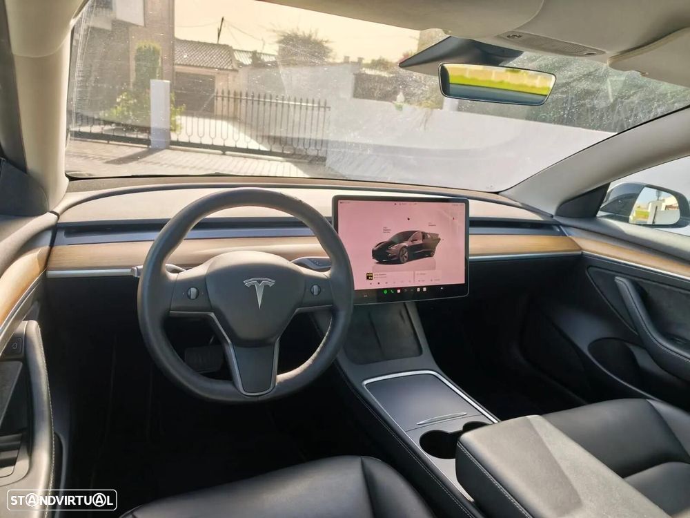Tesla Model 3 Tração Traseira Premium - 18