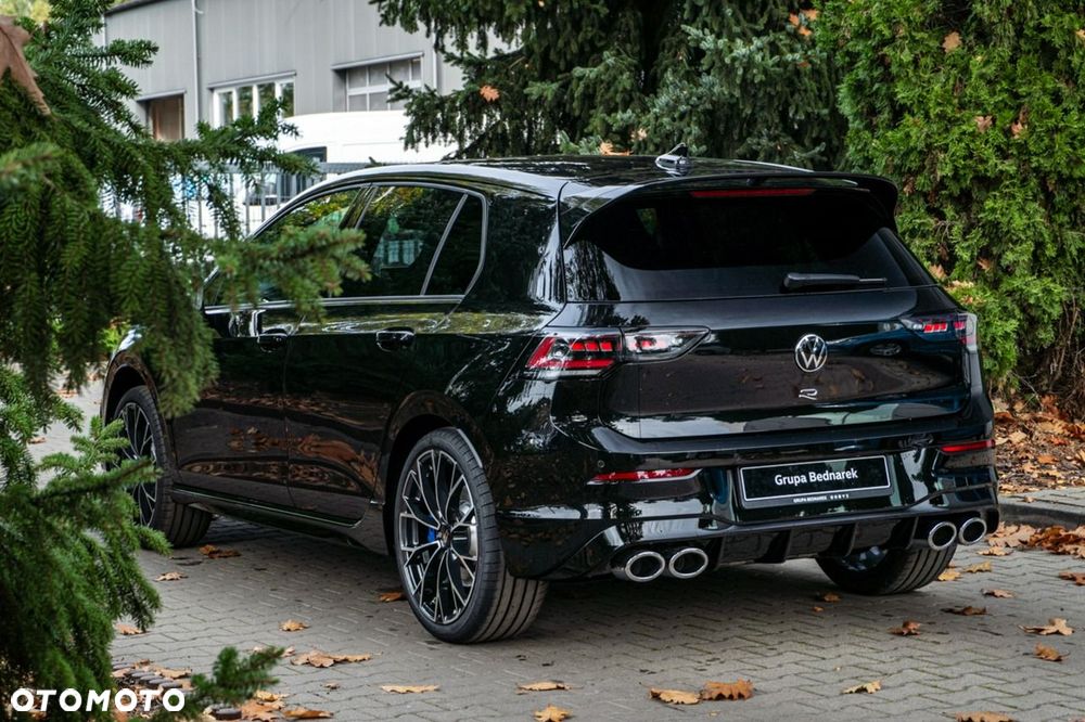 Volkswagen Golf - 12