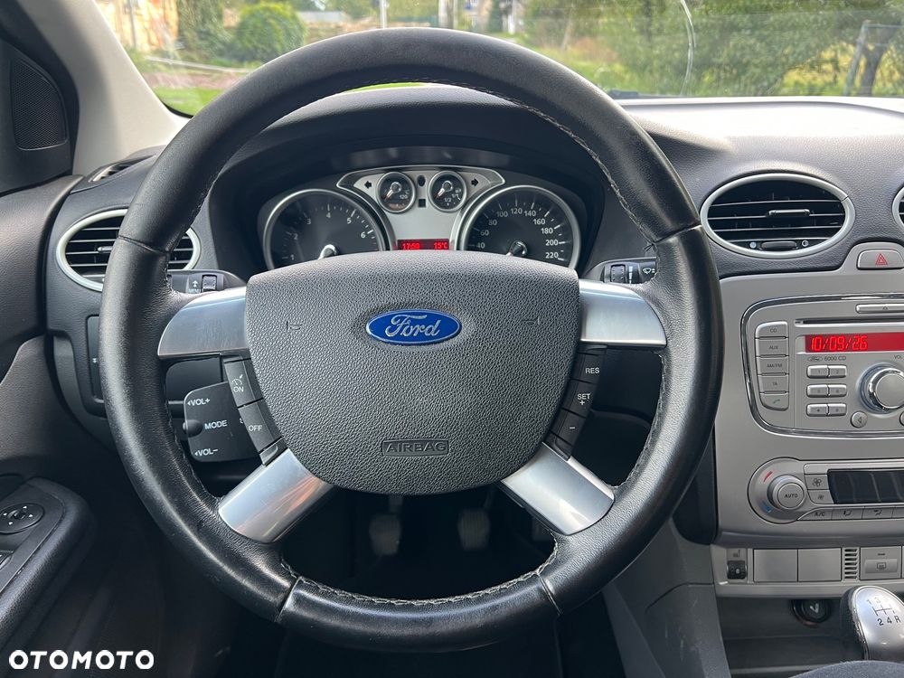 Ford Focus 1.6 16V Black Magic - 20