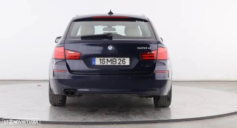 BMW 520 d Exclusive Auto 129g - 8