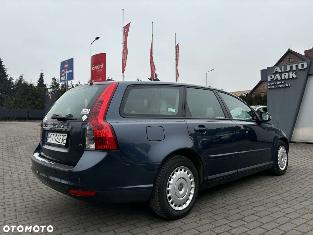 Volvo V50 1.6 Momentum - 3