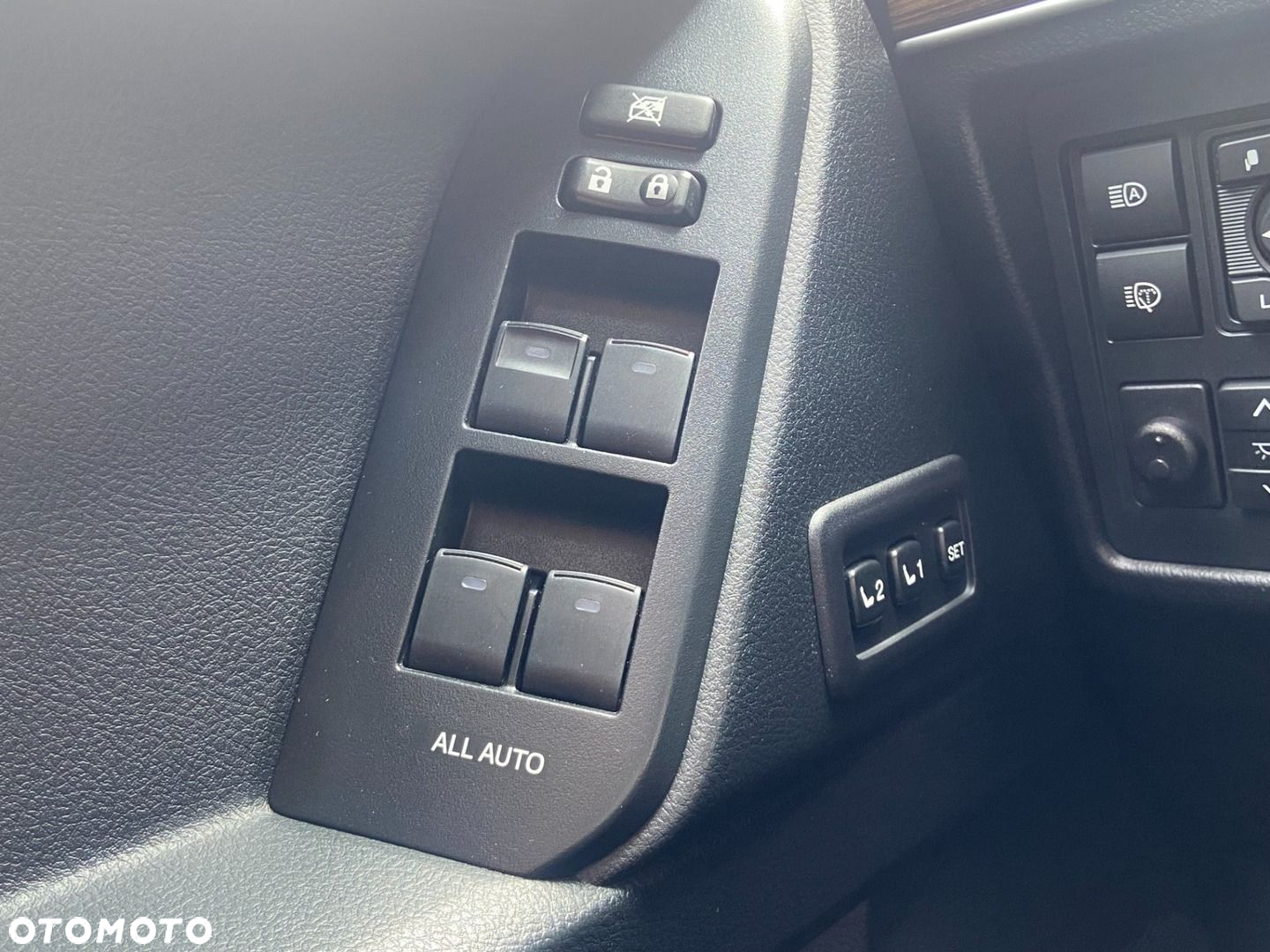 Toyota Land Cruiser LC 2.8 D-4D Executive - 16
