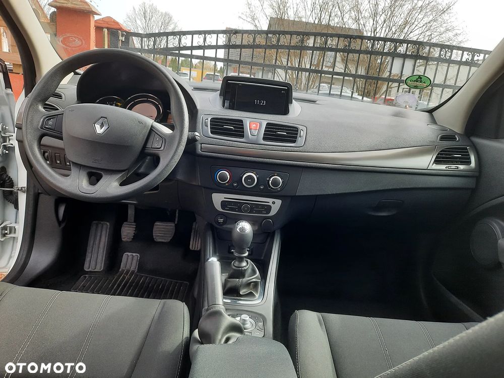 Renault Megane ENERGY TCe 115 Start & Stop Authentique - 24