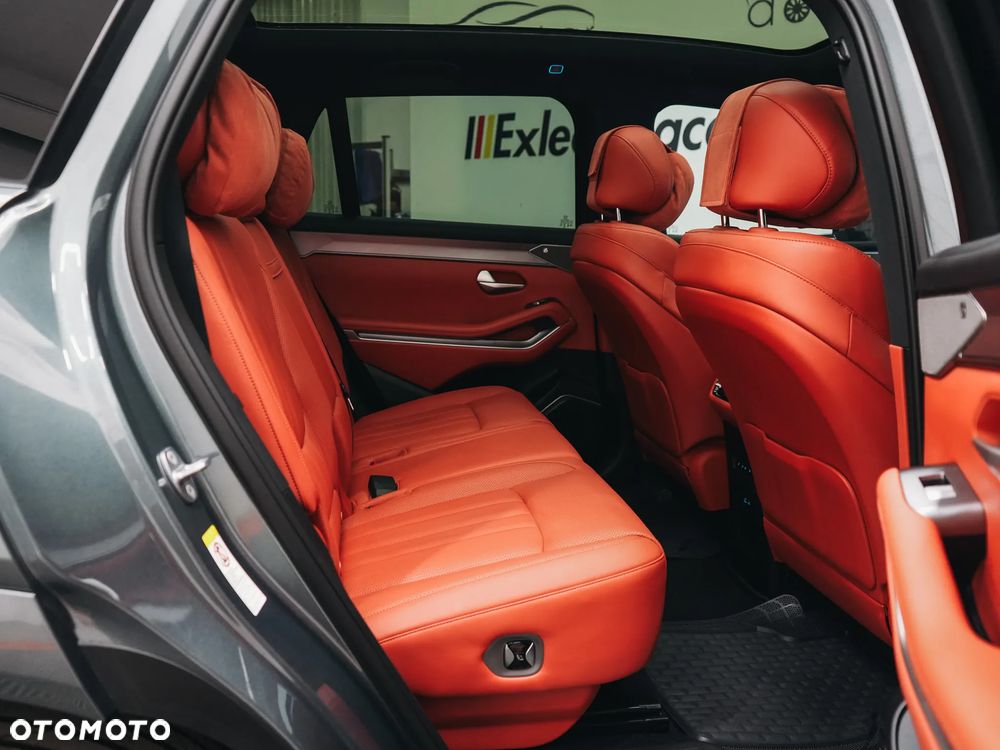 BYD Tang L - 31