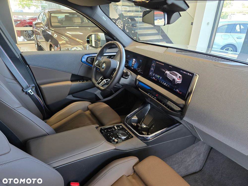 BMW X3 xDrive20d mHEV - 16