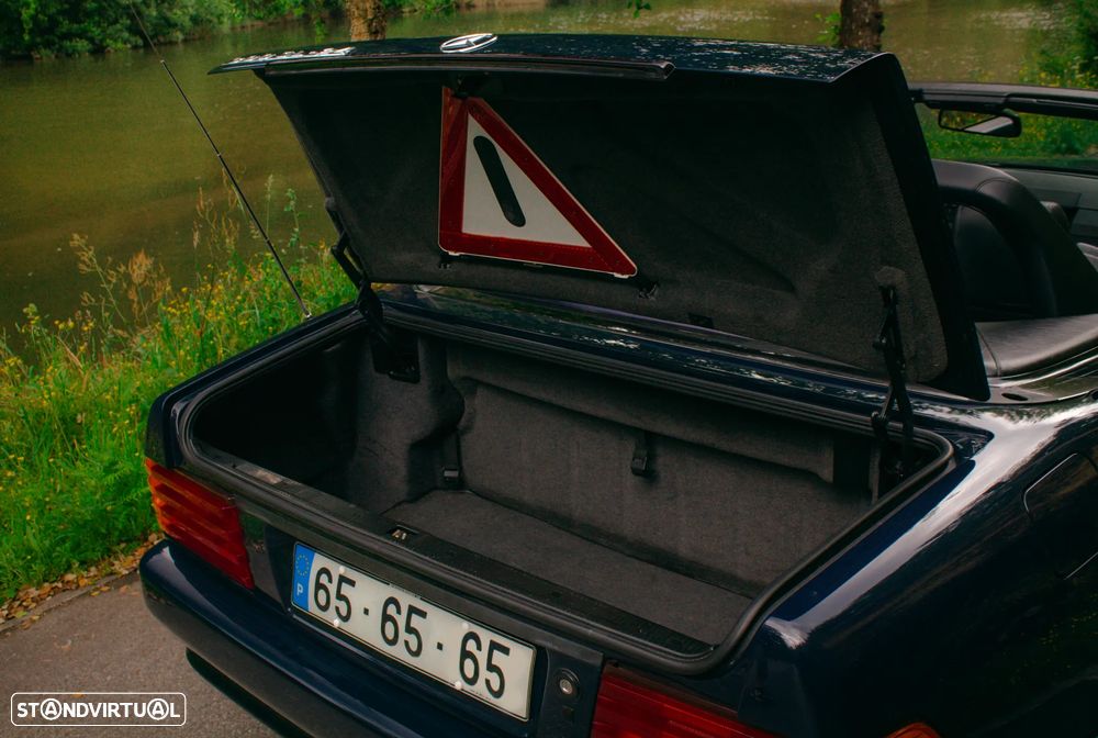 Mercedes-Benz SL 300 Standard - 20