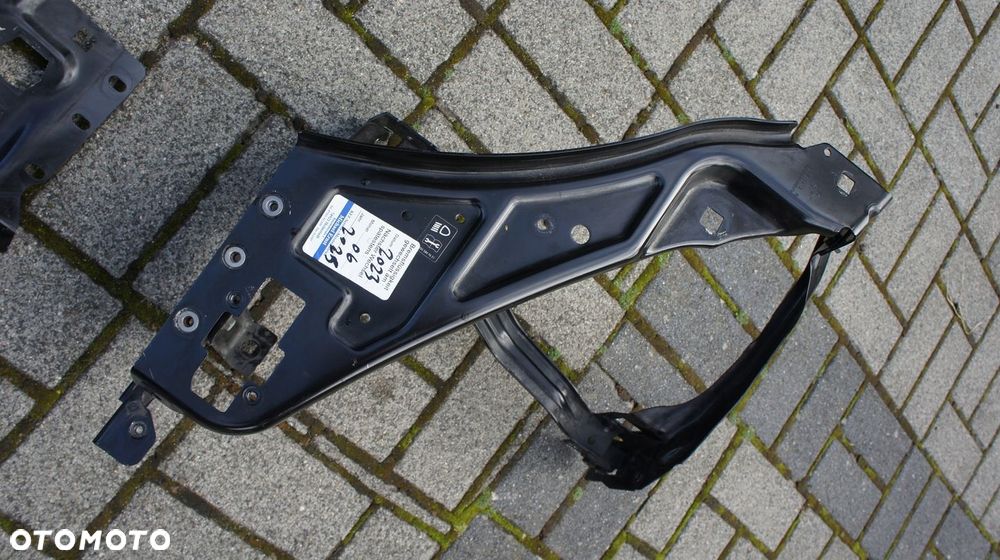 PAS PRZEDNI LEWY OKULAR MERCEDES E KLASA COUPE W207 - 6