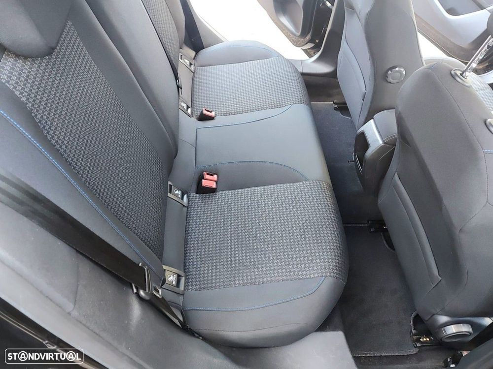 Peugeot 308 1.2 PureTech Style - 21