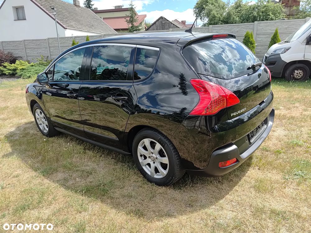 Peugeot 3008 2.0 HDi Premium - 10