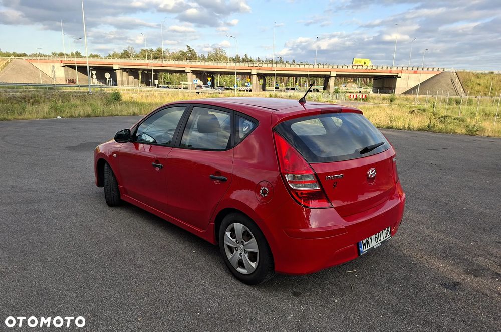 Hyundai i30 1.4 Base - 7