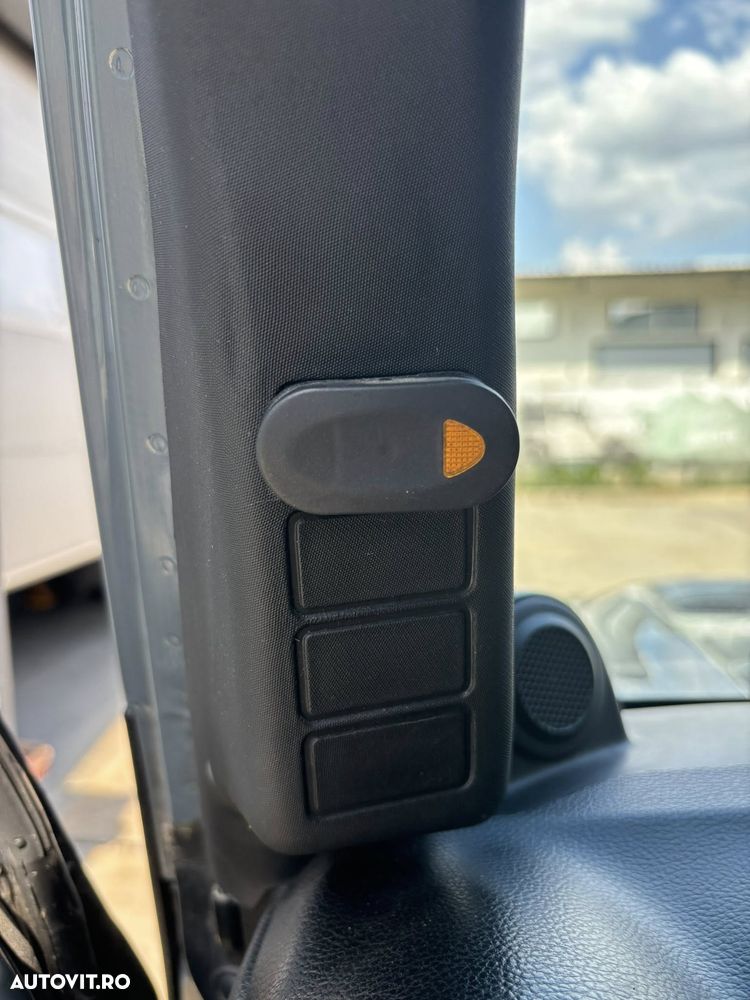 Jeep Wrangler 2.8 CRD AT Rubicon - 17