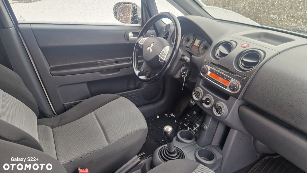 Mitsubishi Colt 1.3 Inform Cleartec - 22