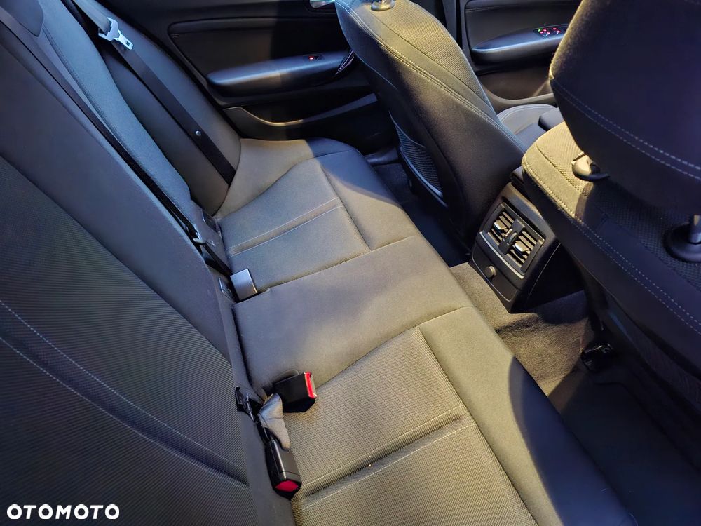 BMW Seria 1 118i Business Edition - 13