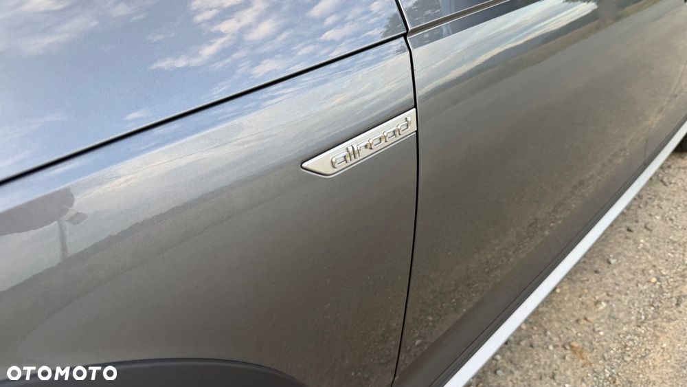 Audi A4 Allroad 2.0 TDI clean diesel Quattro S tronic - 25