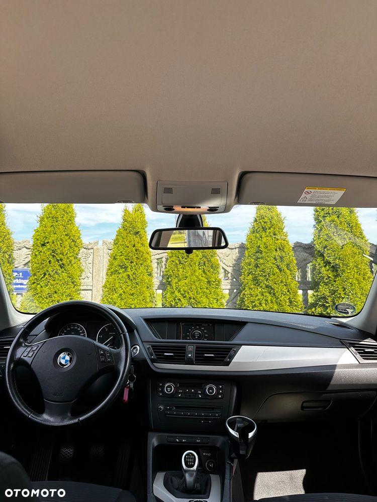 BMW X1 sDrive18d - 17