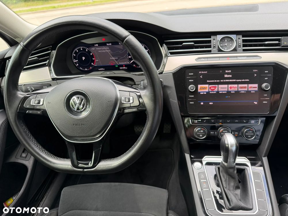 Volkswagen Passat 1.8 TSI BMT Highline DSG - 30