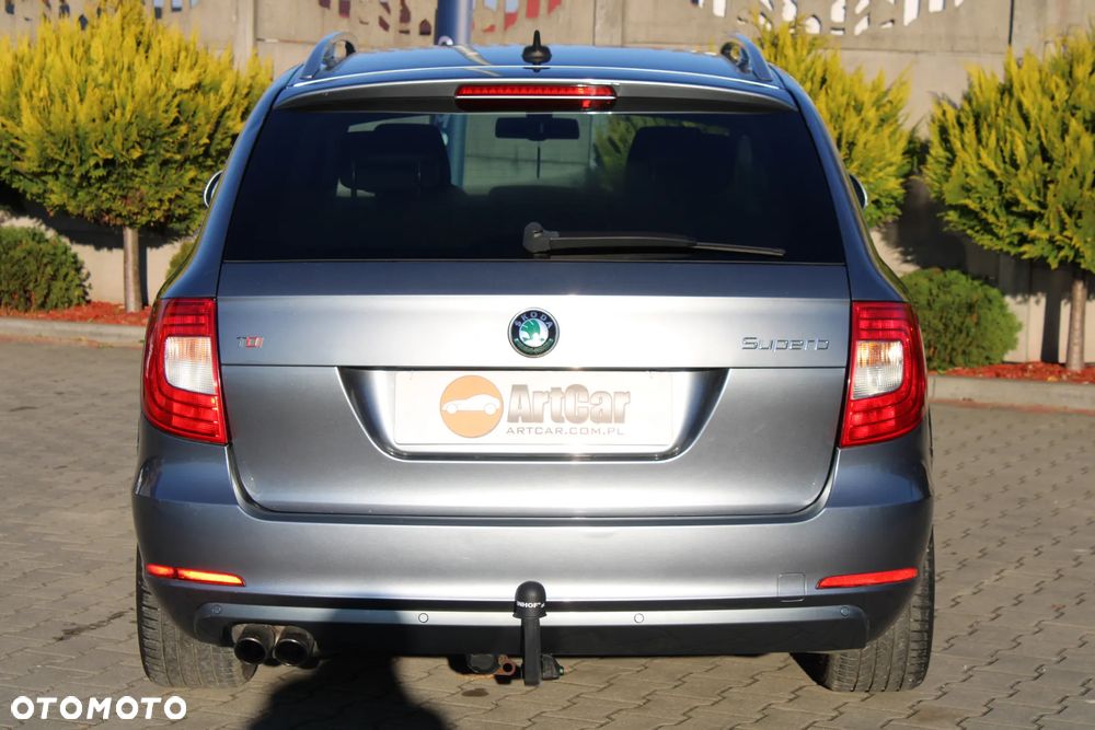 Skoda Superb 2.0 TDI Ambition DSG - 16