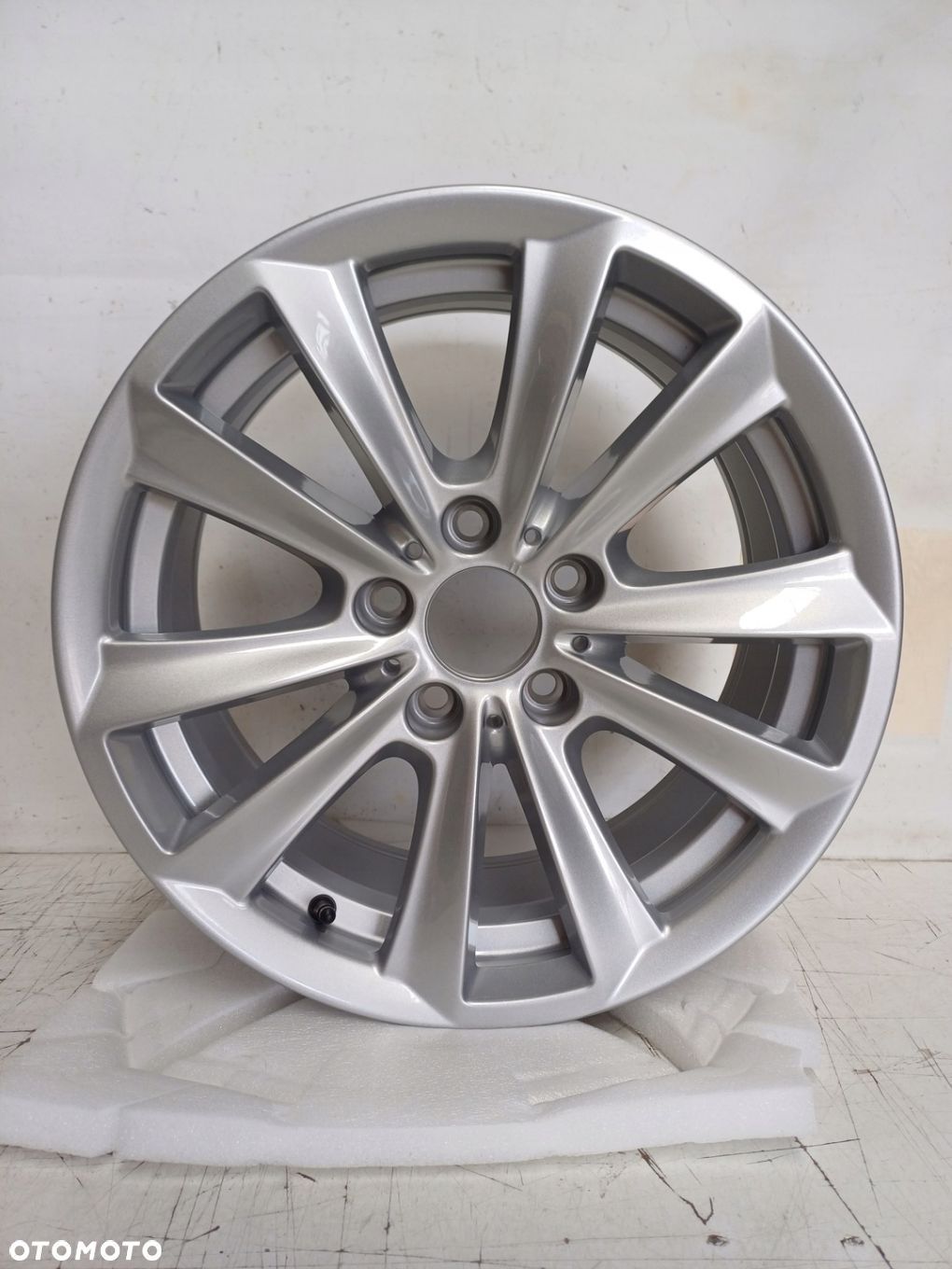 Felga aluminiowa BMW F10 F11 STYLING 236 OE 6780720 8.0" x 17" 5x120 ET 30 - 2