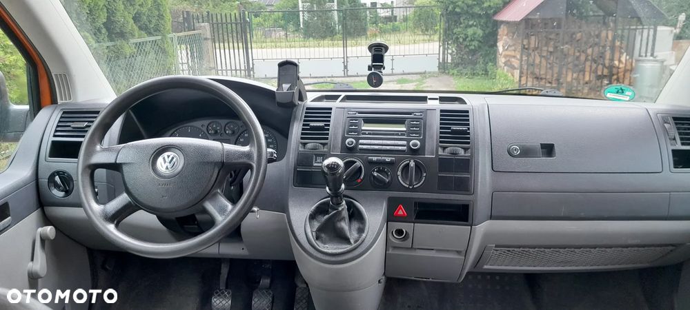 Volkswagen Transporter - 10