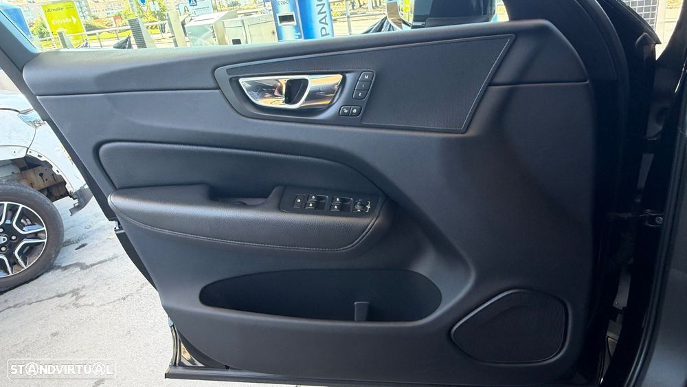 Volvo XC 40 - 12