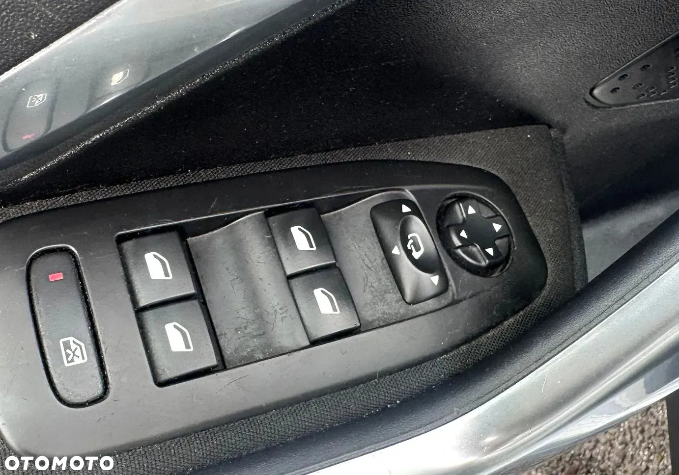 Peugeot 2008 PureTech 110 Stop&Start Crossway - 25