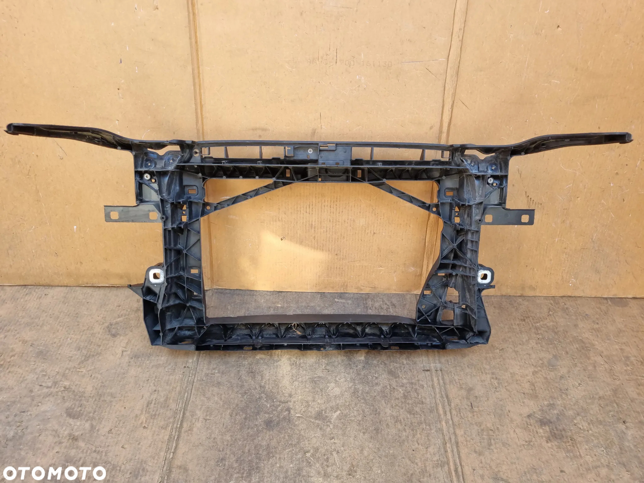 AUDI A3 8V0 PAS PRZEDNI WZMOCNIENIE - 3