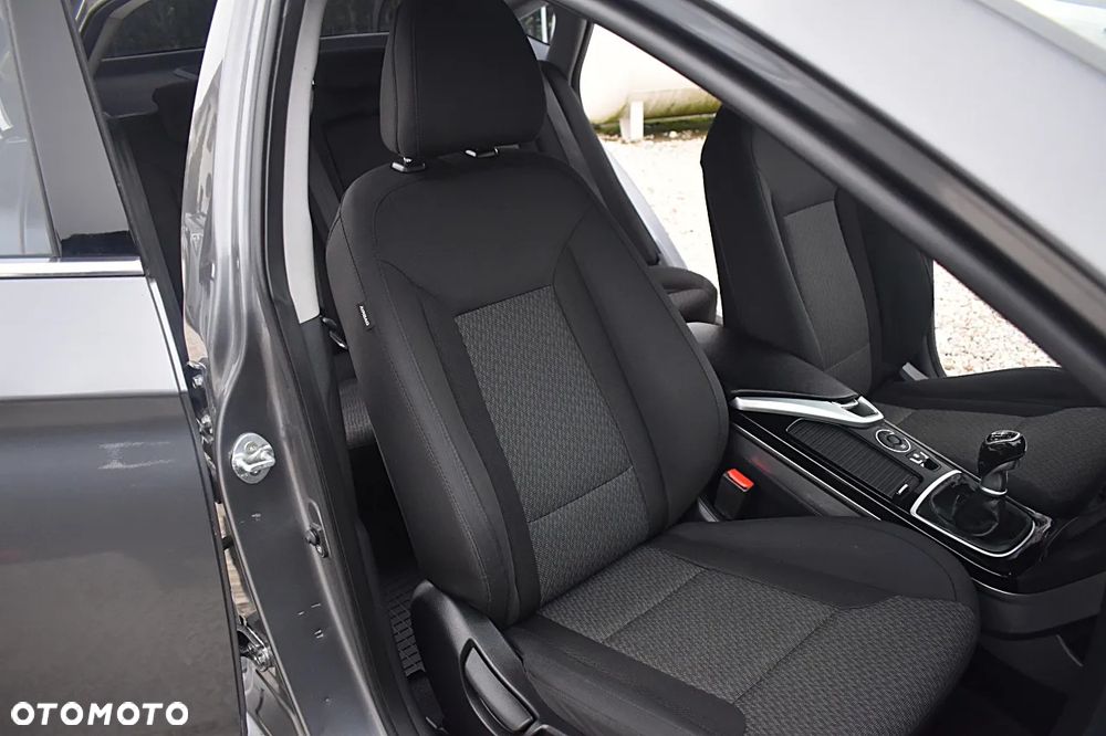 Hyundai i40 1.7 CRDi Comfort + - 21