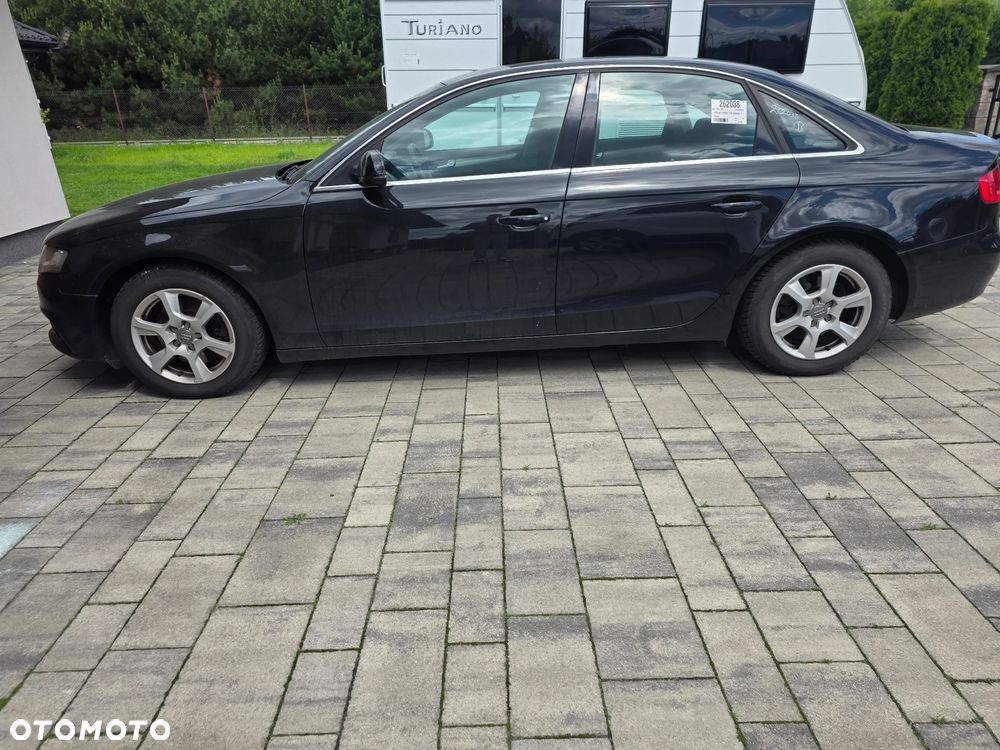 Audi A4 Limousine 2.0 TDI DPF Ambition - 4