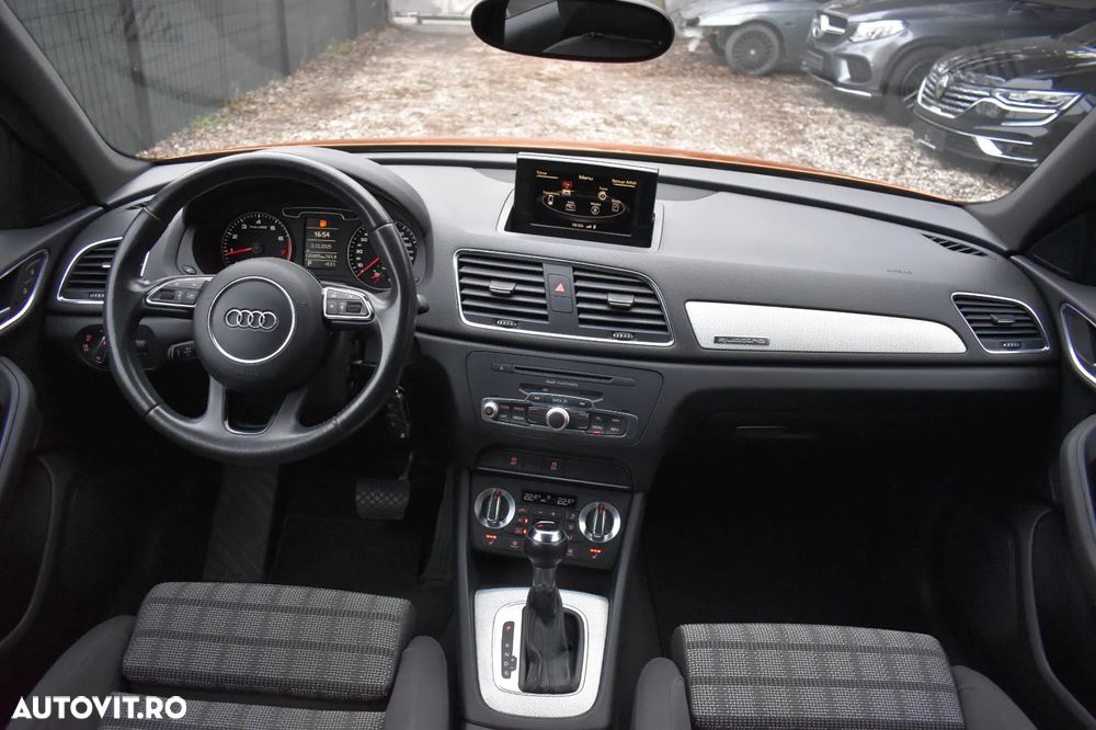 Audi Q3 2.0 TFSI Quattro S tronic - 13