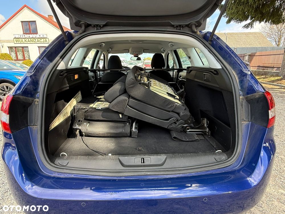 Peugeot 308 1.5 BlueHDi Active Pack Business S&S EAT8 - 27