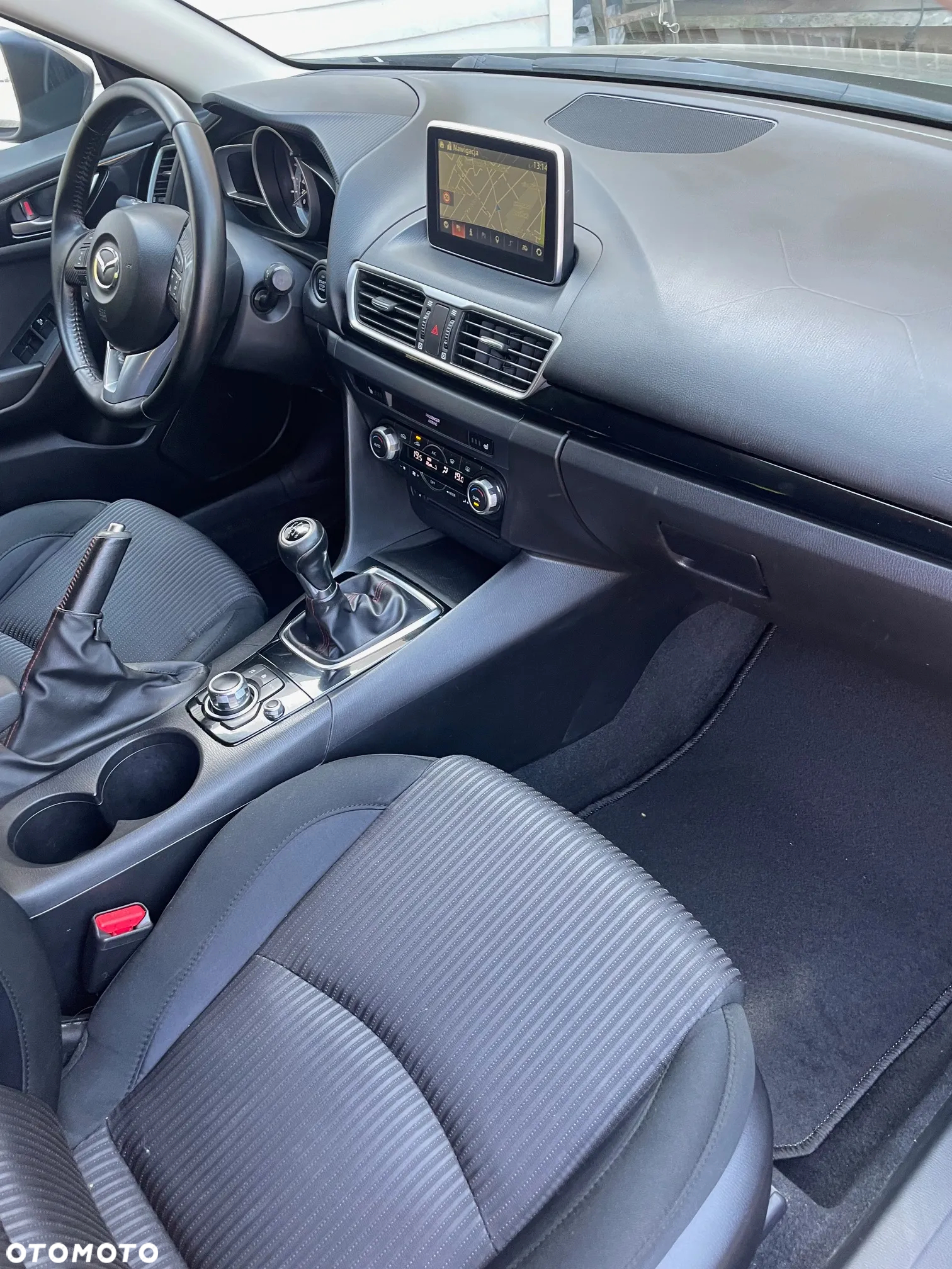 Mazda 3 SKYACTIV-G 120 KIZOKU - 12