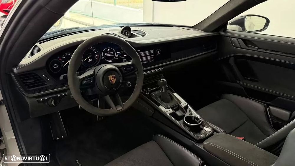 Porsche 911 (992) GT3 PDK - 34