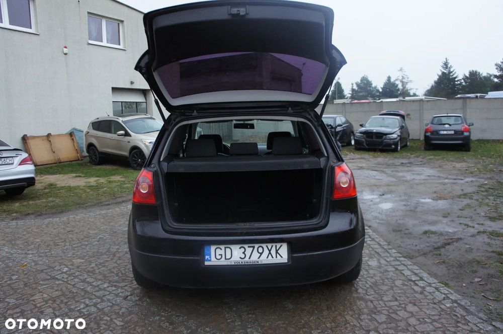 Volkswagen Golf 1.6 FSI Comfortline - 9