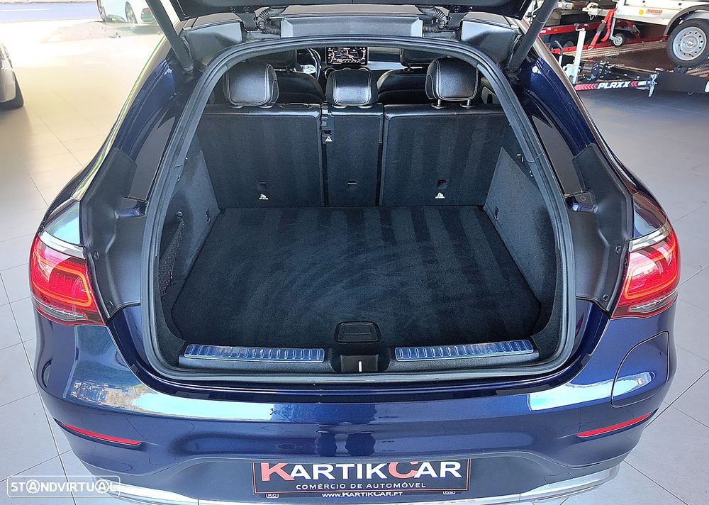 Mercedes-Benz GLC 300 de Coupe 4Matic 9G-TRONIC AMG Line Plus - 51