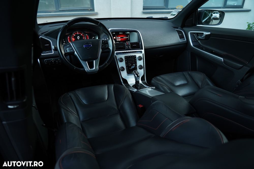 Volvo XC 60 D4 Geartronic Summum - 19