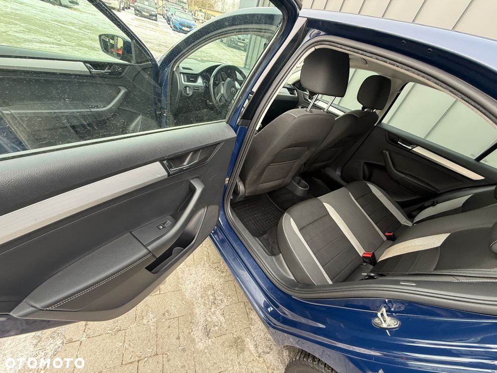 Skoda RAPID 1.4 TDI DPF Joy - 5