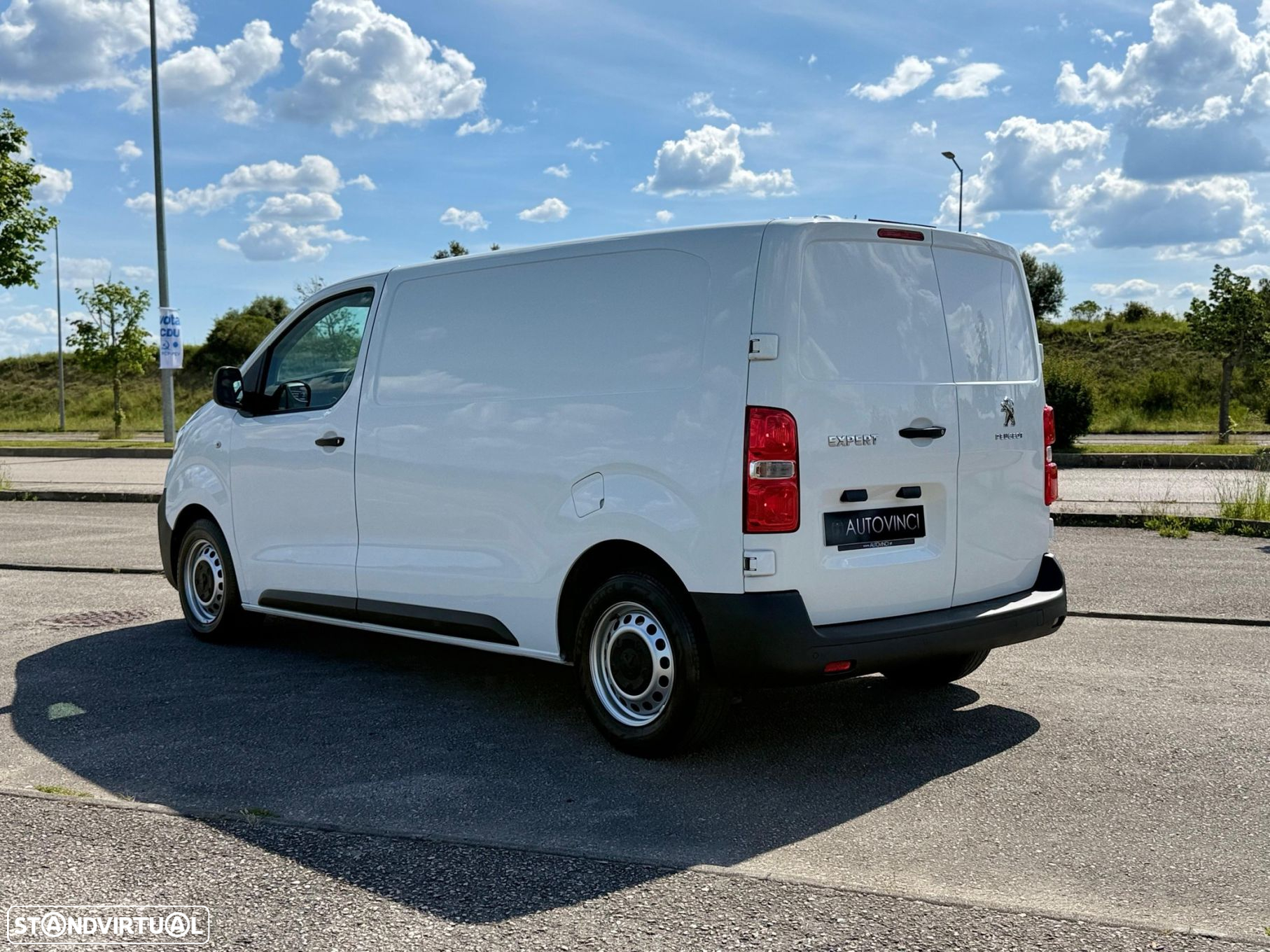 Peugeot Expert 1.5 BlueHDi L2H1 Premium Standard - 15