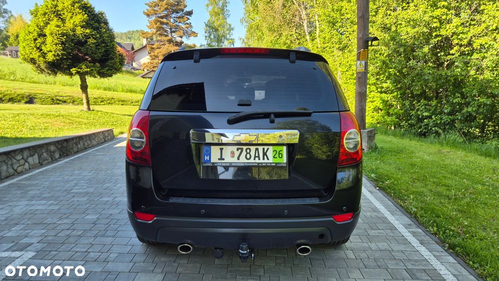 Chevrolet Captiva 2.4 2WD 7 Sitzer LS Family Edition - 11