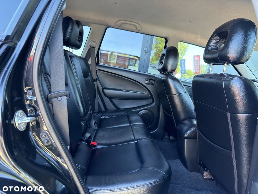 Mitsubishi Outlander 2.0 Invite - 25