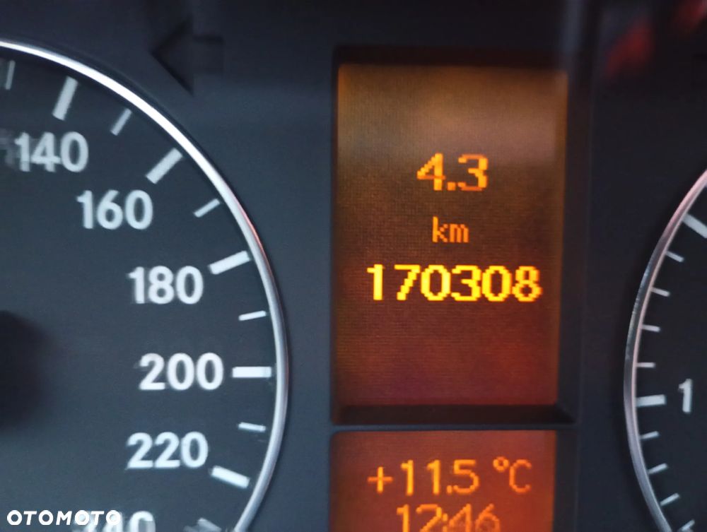 Mercedes-Benz Klasa A 200 Avantgarde Edition 10 - 14