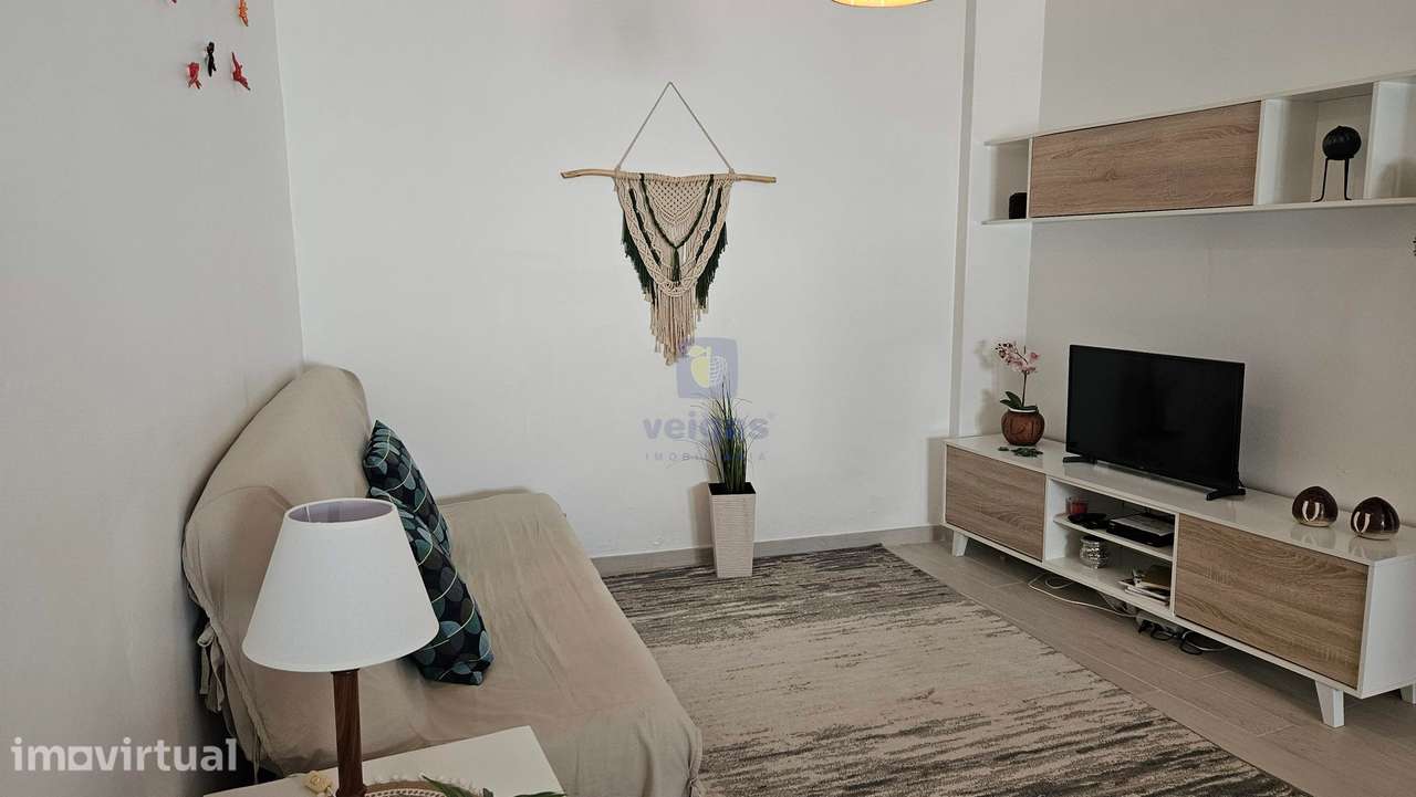Apartamento T1, Mobilado e Equipado para Arrendamento ao Ano - Grande imagem: 5/10
