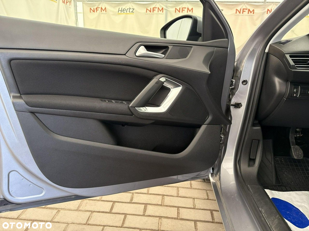 Peugeot 308 - 10
