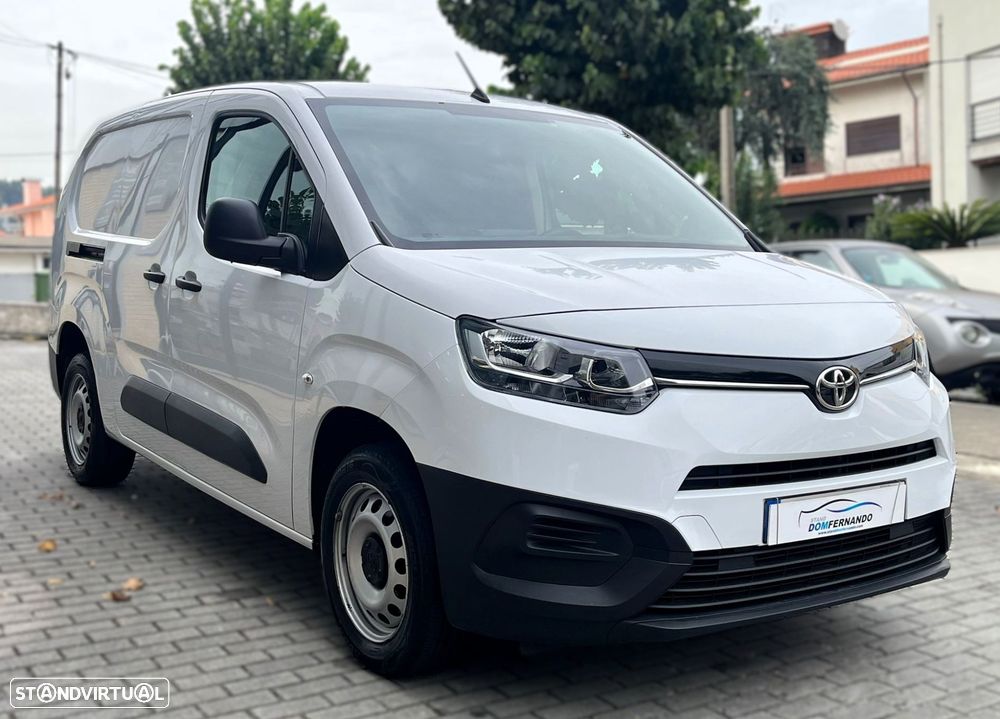Toyota Proace City 1.5D L2h2 Longa Nacional - 4