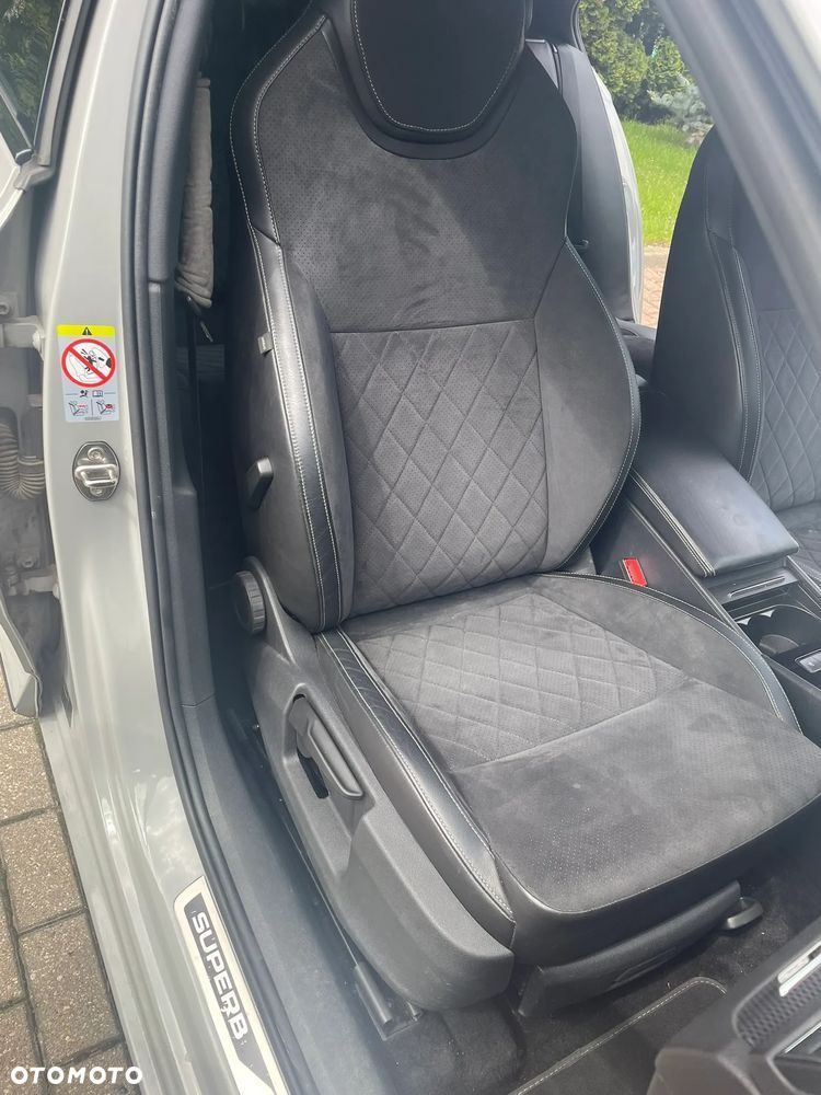 Skoda Superb 2.0 TSI 4x4 Sportline DSG - 14