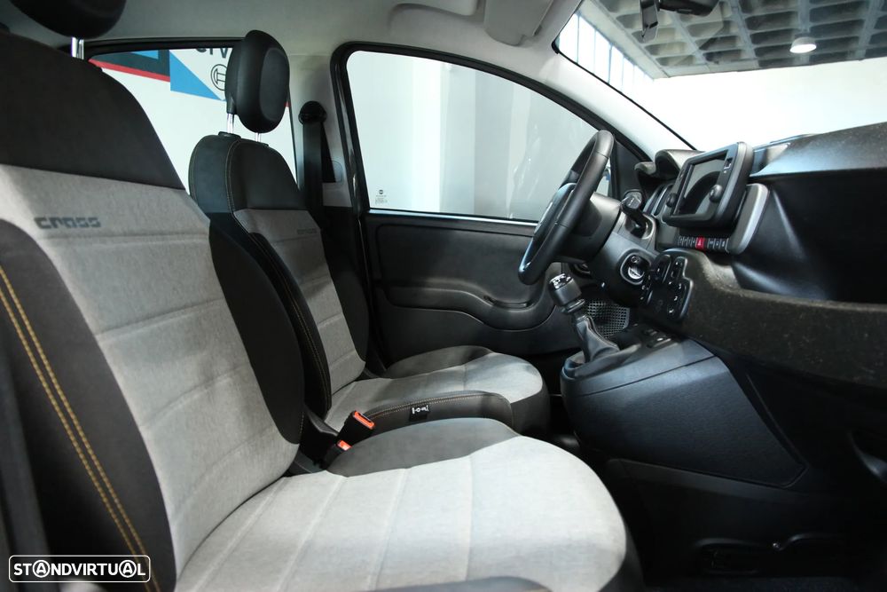 Fiat Panda 1.0 Hybrid Cross - 9