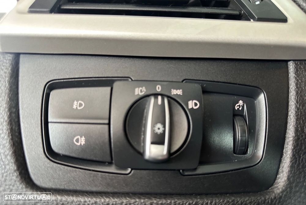 BMW 320 d Advantage - 10